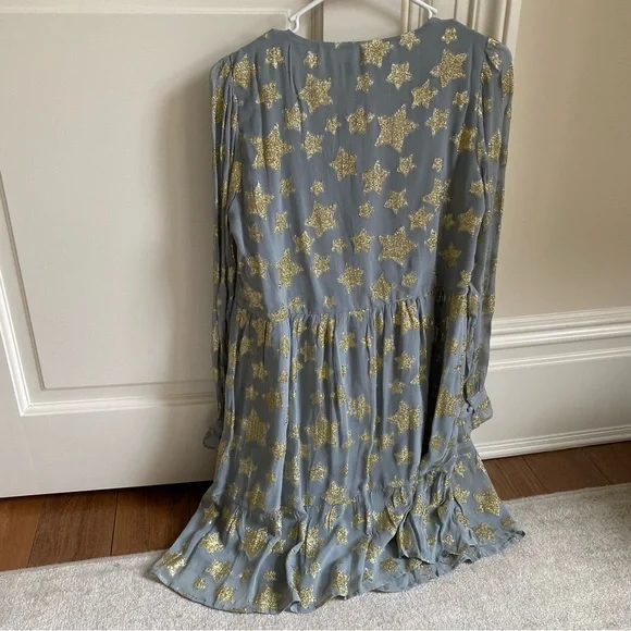 LOFT NWT Gray Long Sleeves Tunic Dress with Gold Star Accents, Size XS - Picture 2 of 5